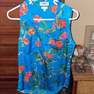 Express Turquoise Floral V-Neck Sleeveless Camisole